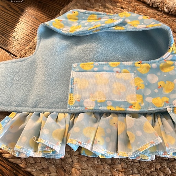 New with tags handmade, Pet harness 18-20 cute ducks strong D ring and webbing - Picture 3 of 5